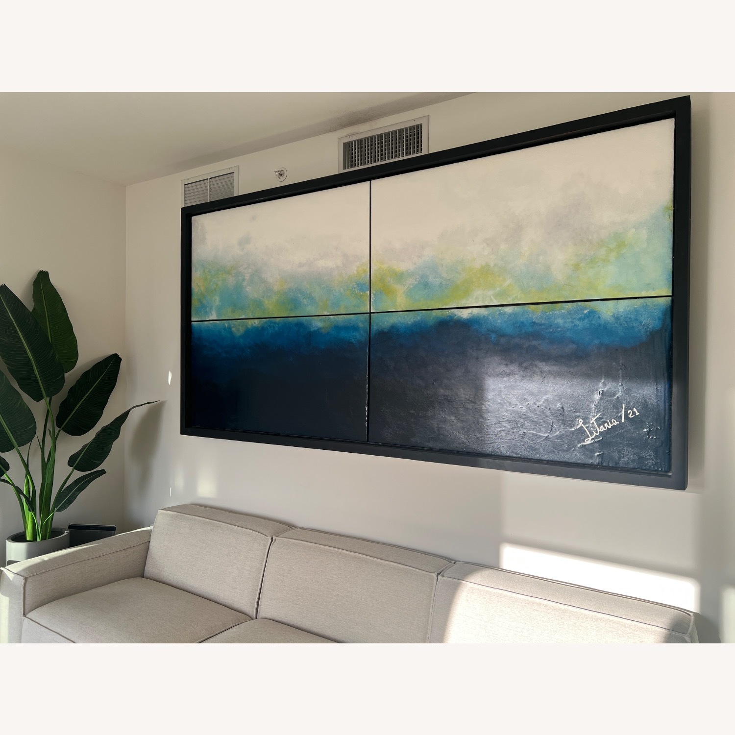 Majestic Frame - image-3