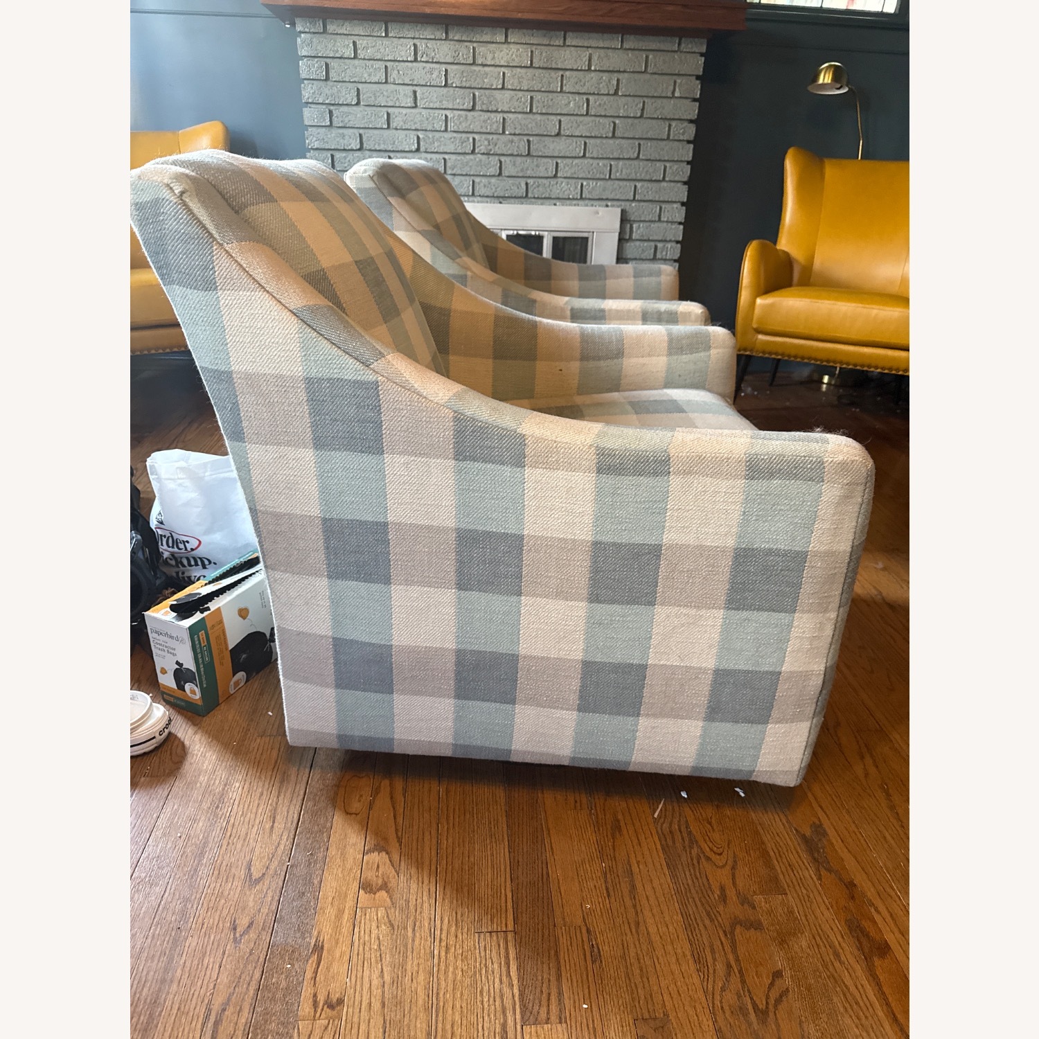 Bassett Corinna Swivel Rocker Accent Chairs - image-3