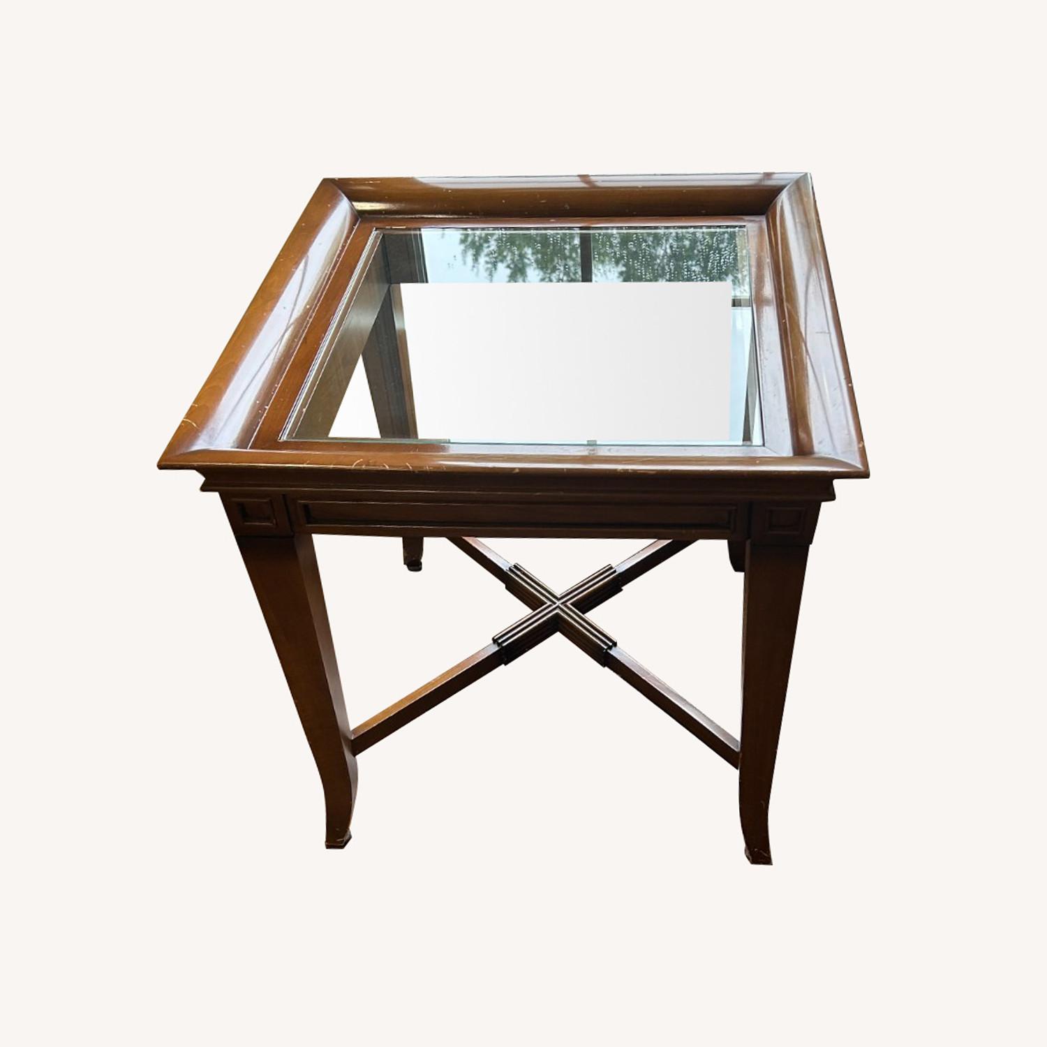 Side Table Living - image-0