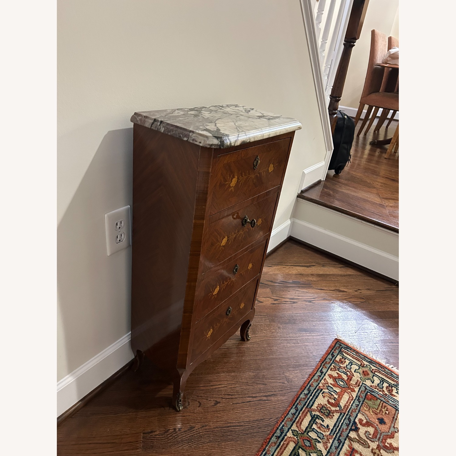 Fine SIdeboard - image-2