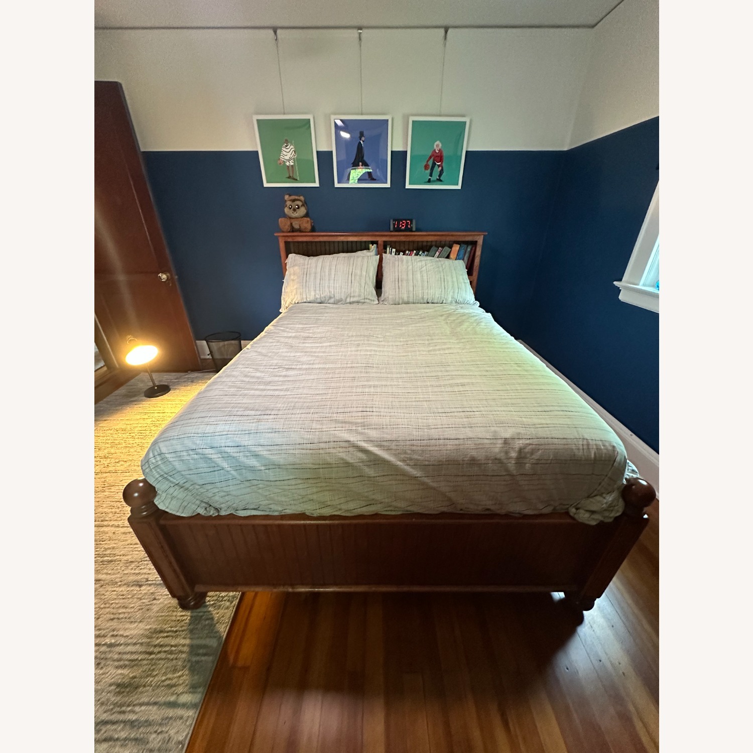 Full Size Storage Bed with Bookcase Headboard - image-1