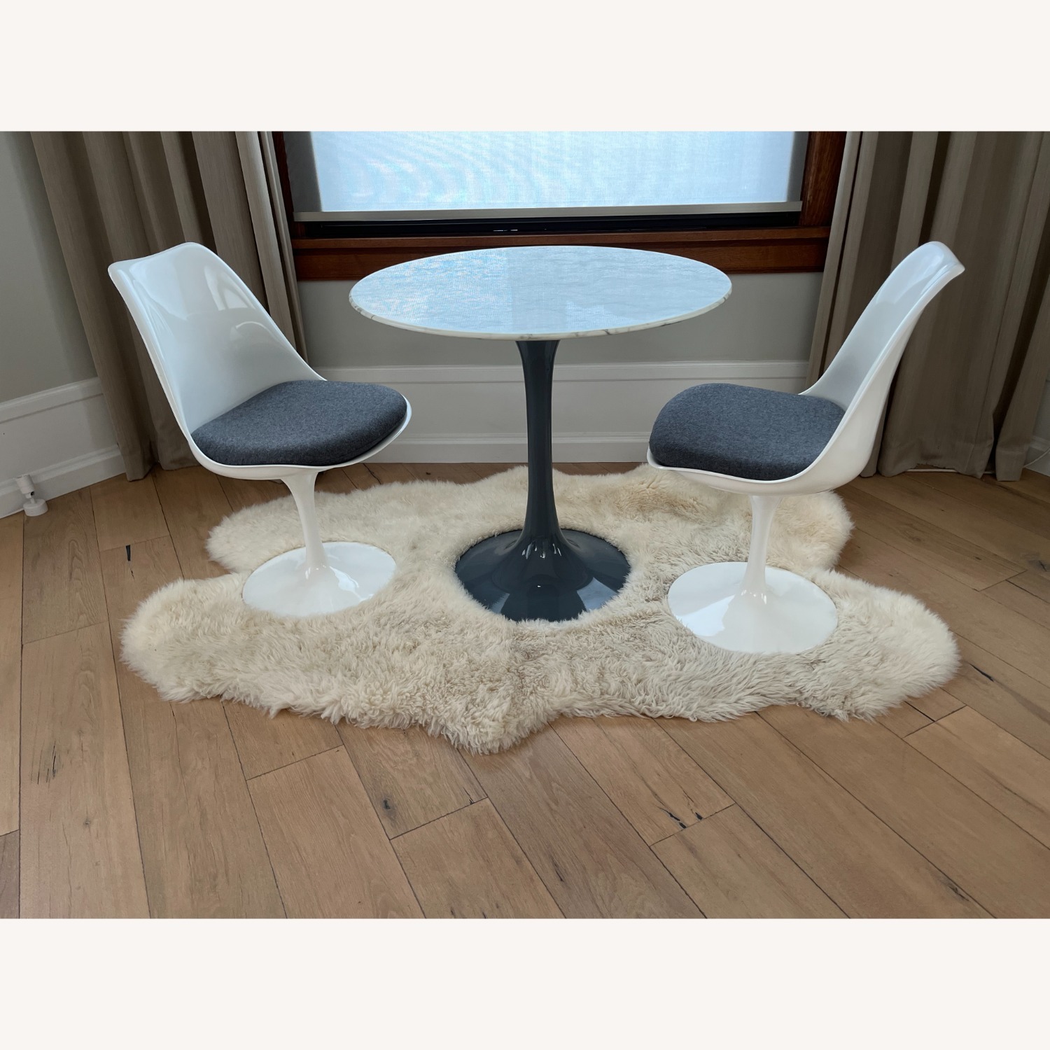 Tulip Dining Table with 2 Tulip Dining Chairs - image-1