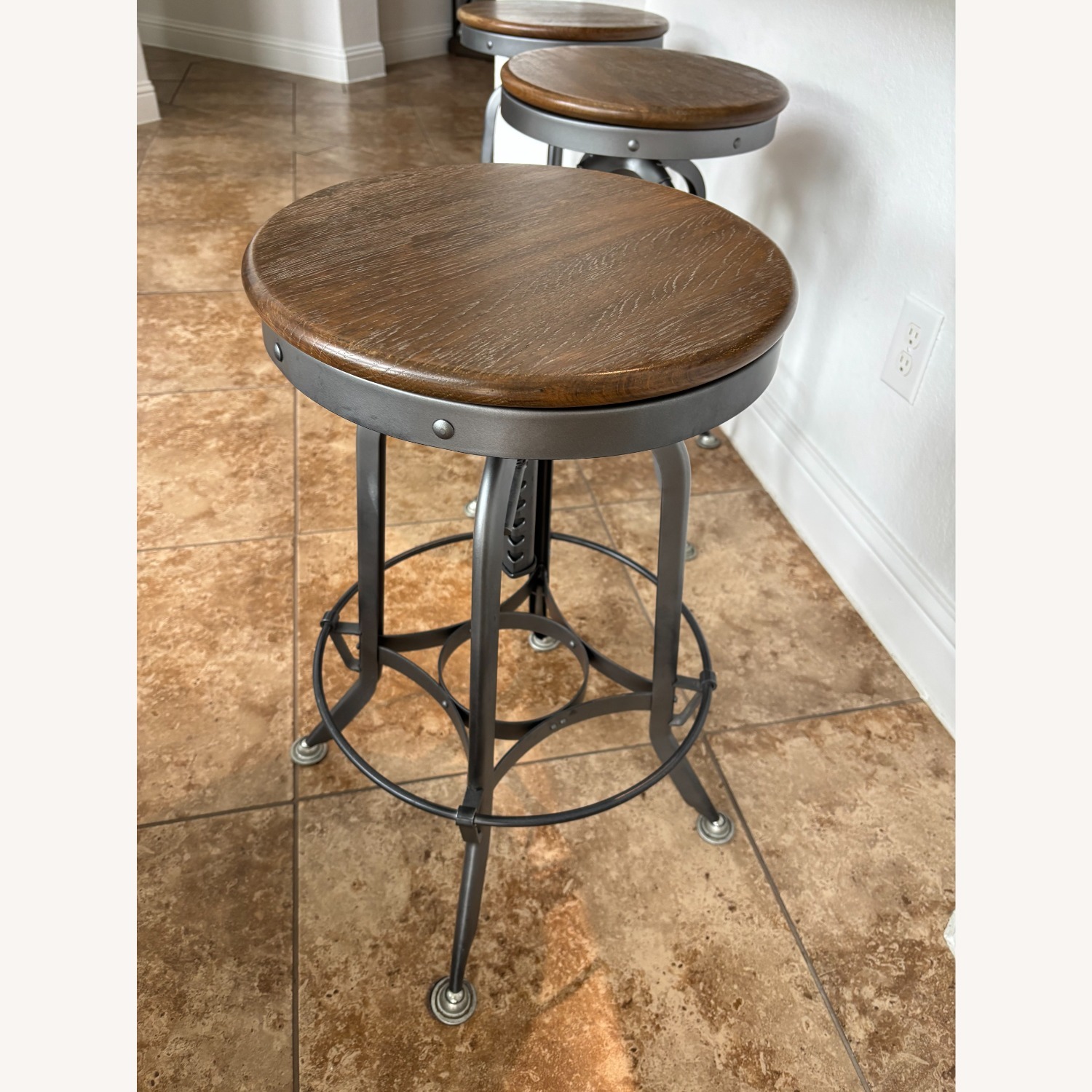 廃盤品 knot antiques TOLEDO2 STOOL Lo Toledo Antique Wood Top Bar Stool – Antiquities Warehouse