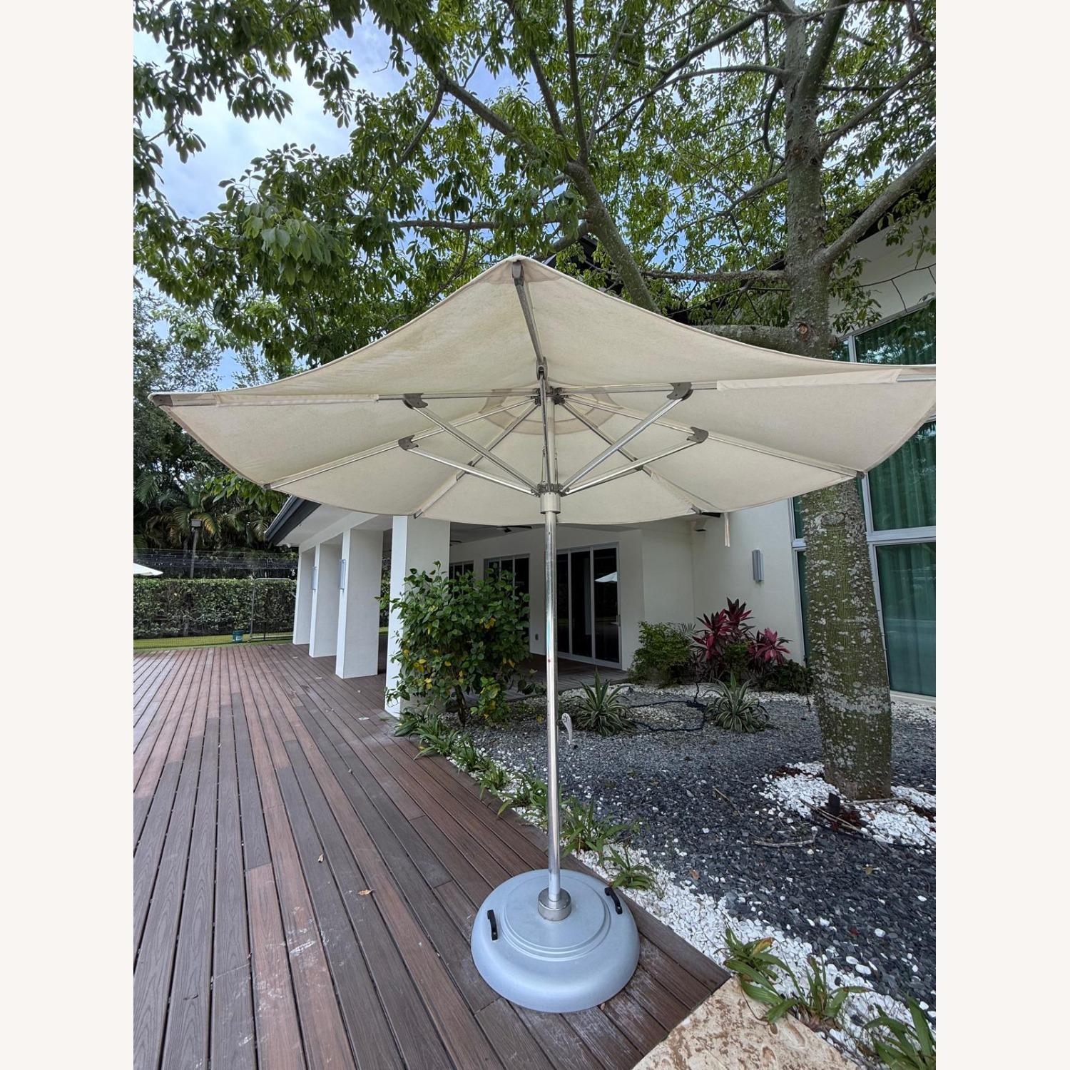 TUUCI Outdoor Umbrella - Ocean Master MAX 11' - image-4