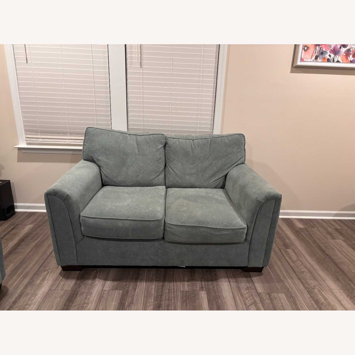 Rooms To Go 2 Seater Sofa - image-1