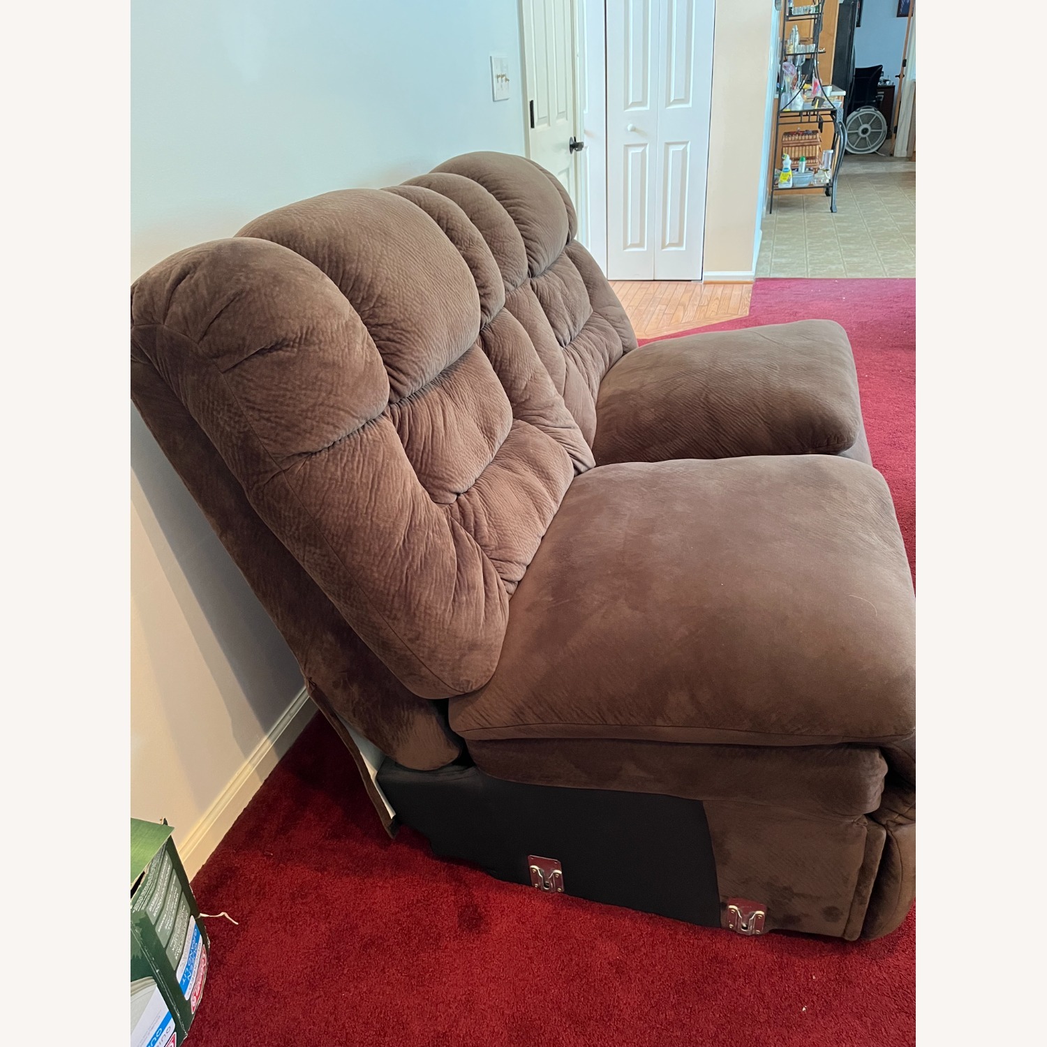 Big Softie 6 pc Sectional with no Corners - image-4