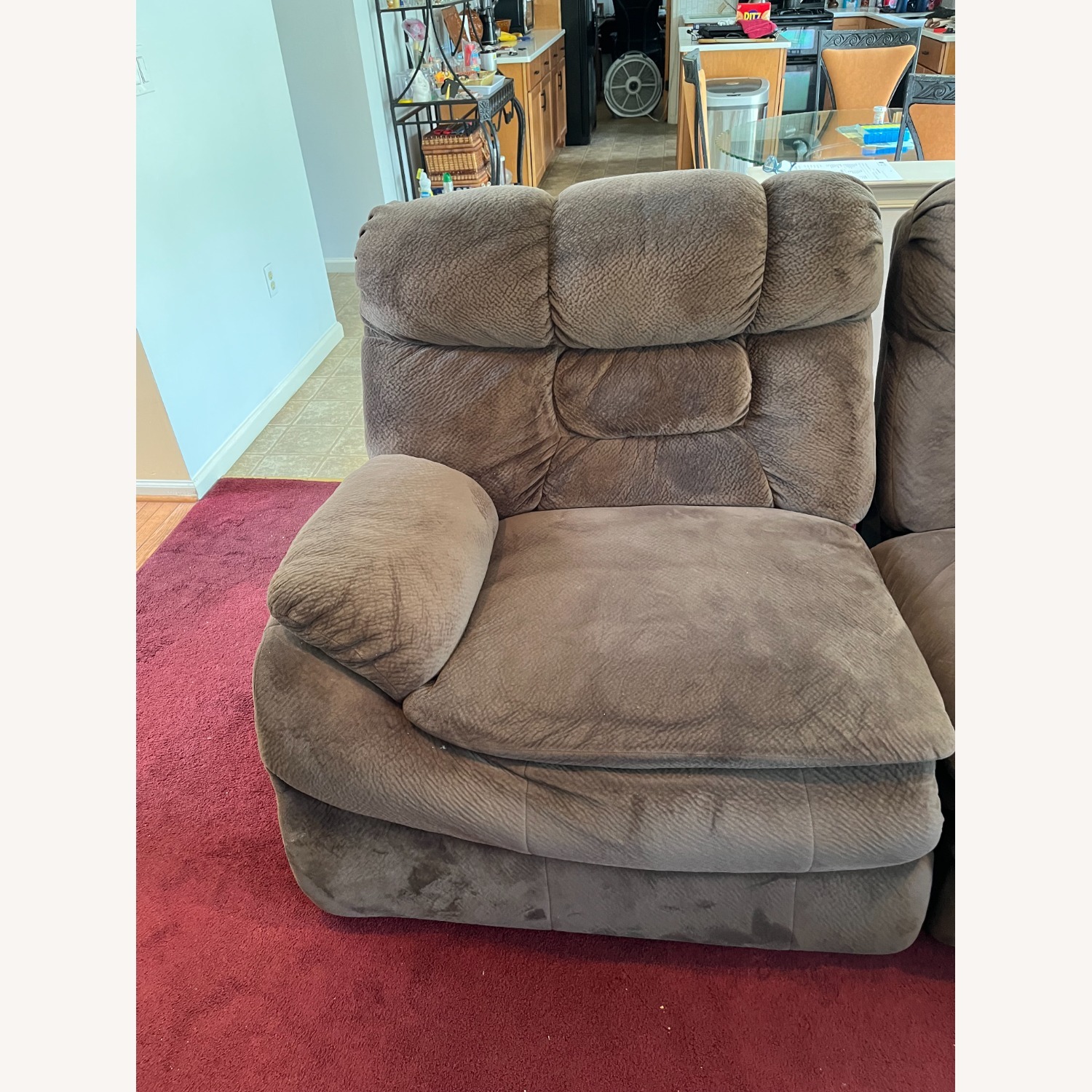 Big Softie 6 pc Sectional with no Corners - image-7