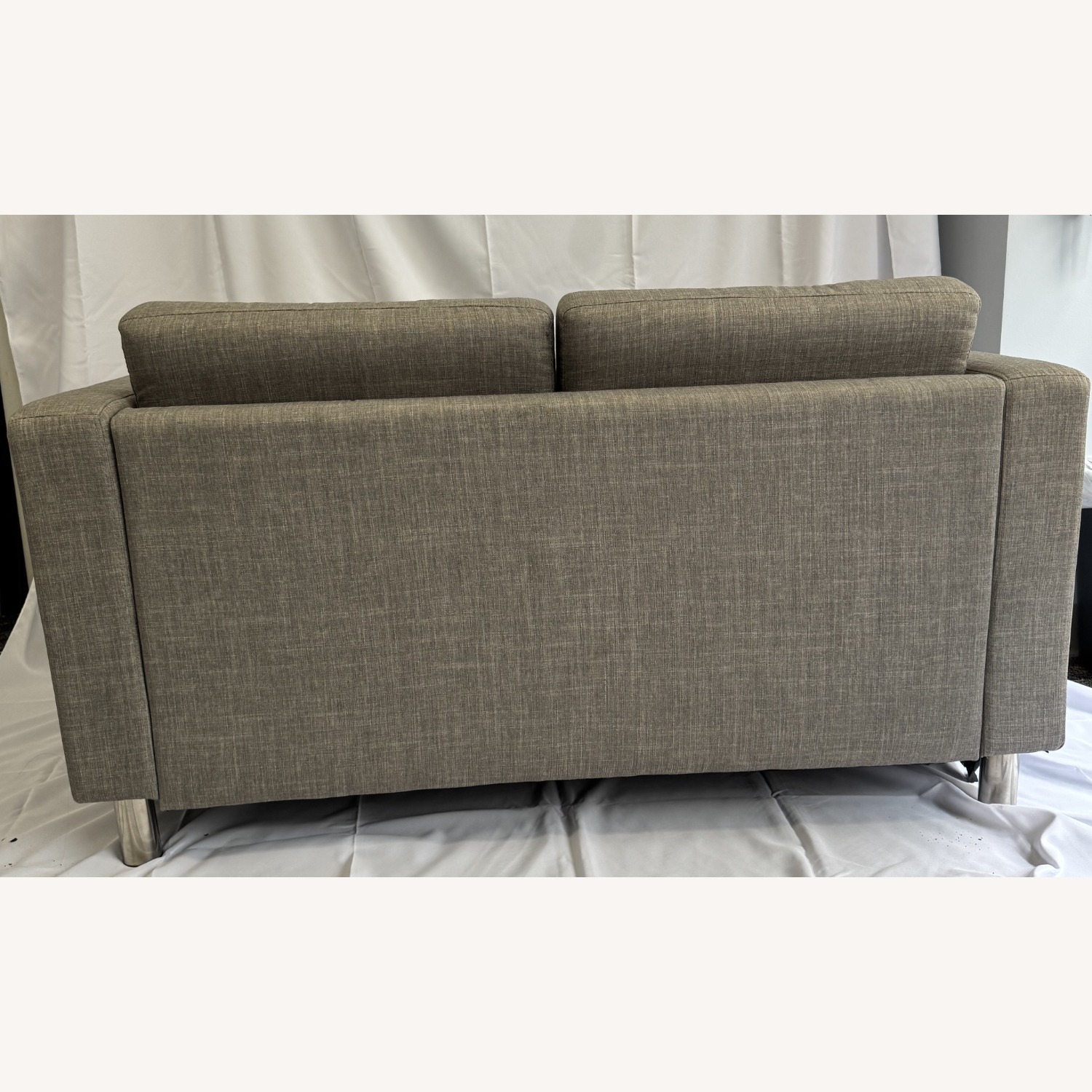 Pacific Loveseat In Cement Gray Fabric - image-4