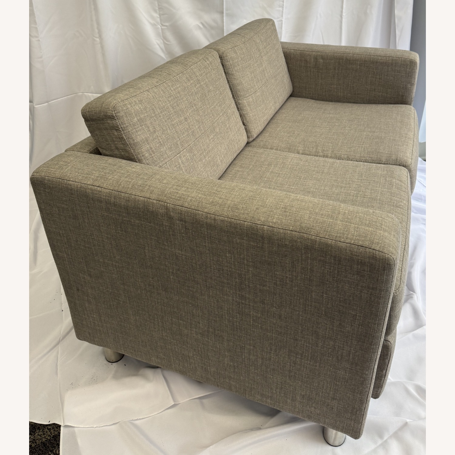 Pacific Loveseat In Cement Gray Fabric - image-2