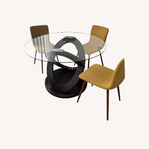 Used Dining Table Set  for sale on AptDeco