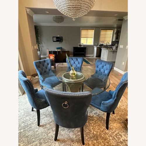 Used Luxury Dining Set for sale on AptDeco