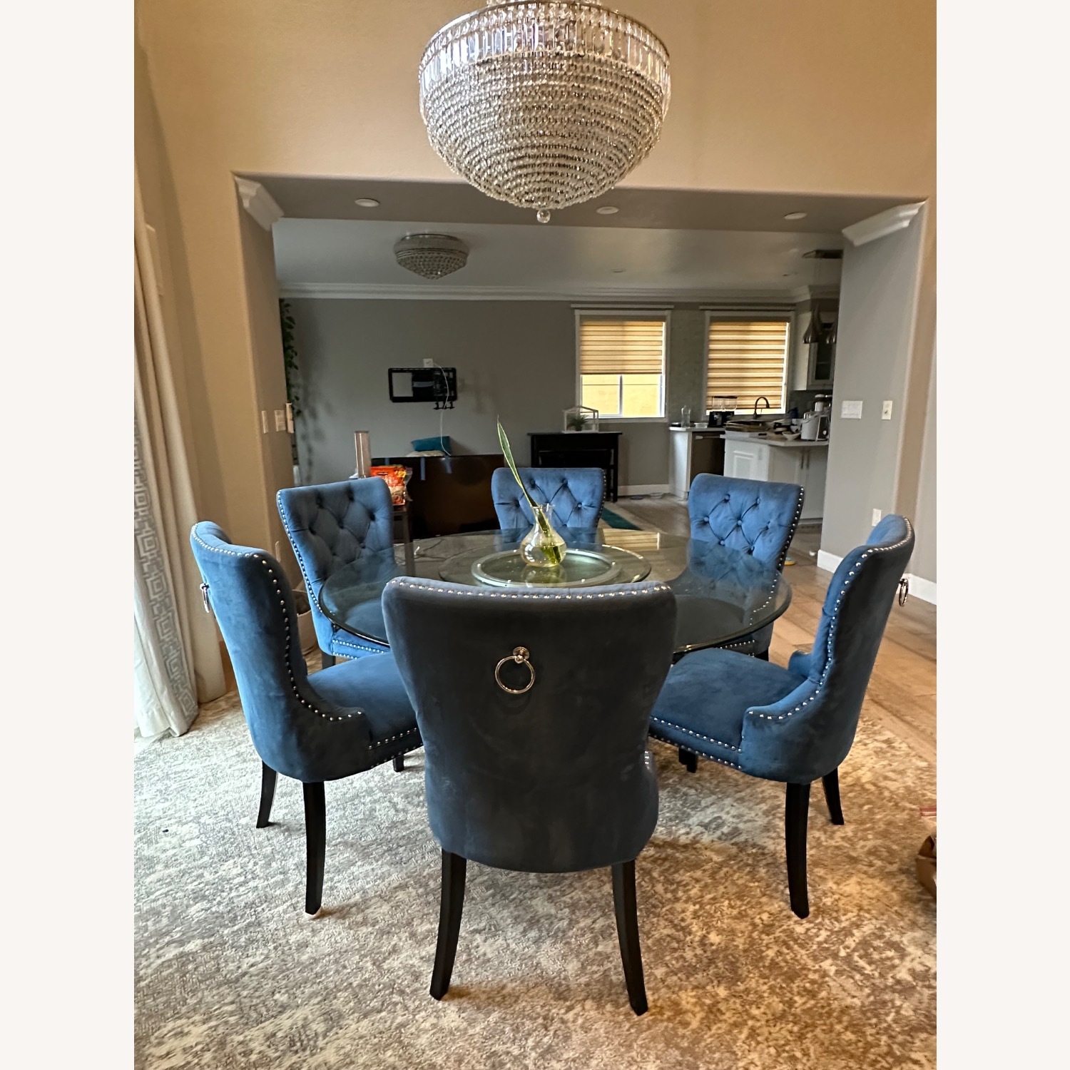 Luxury Dining Set - image-2