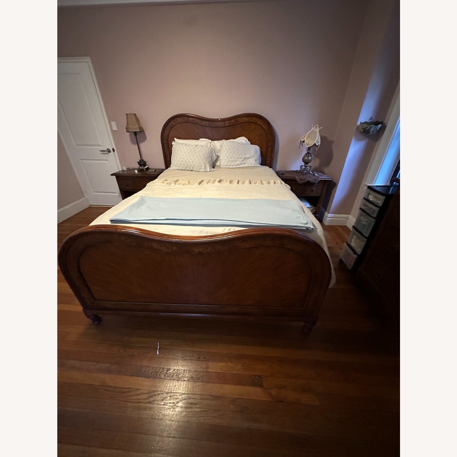 Domain Queen Wood - image-3