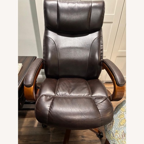 Used Broderick Big and Tall Office Chair for sale on AptDeco