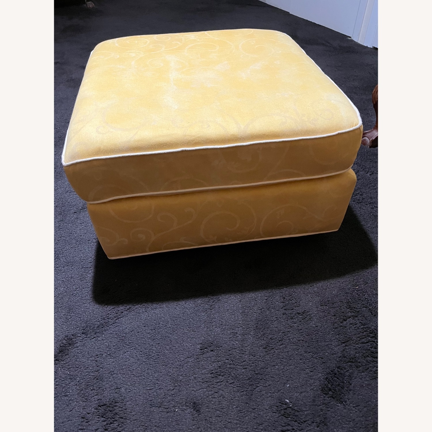 Loveseat and Ottoman in Colorful Print - image-3