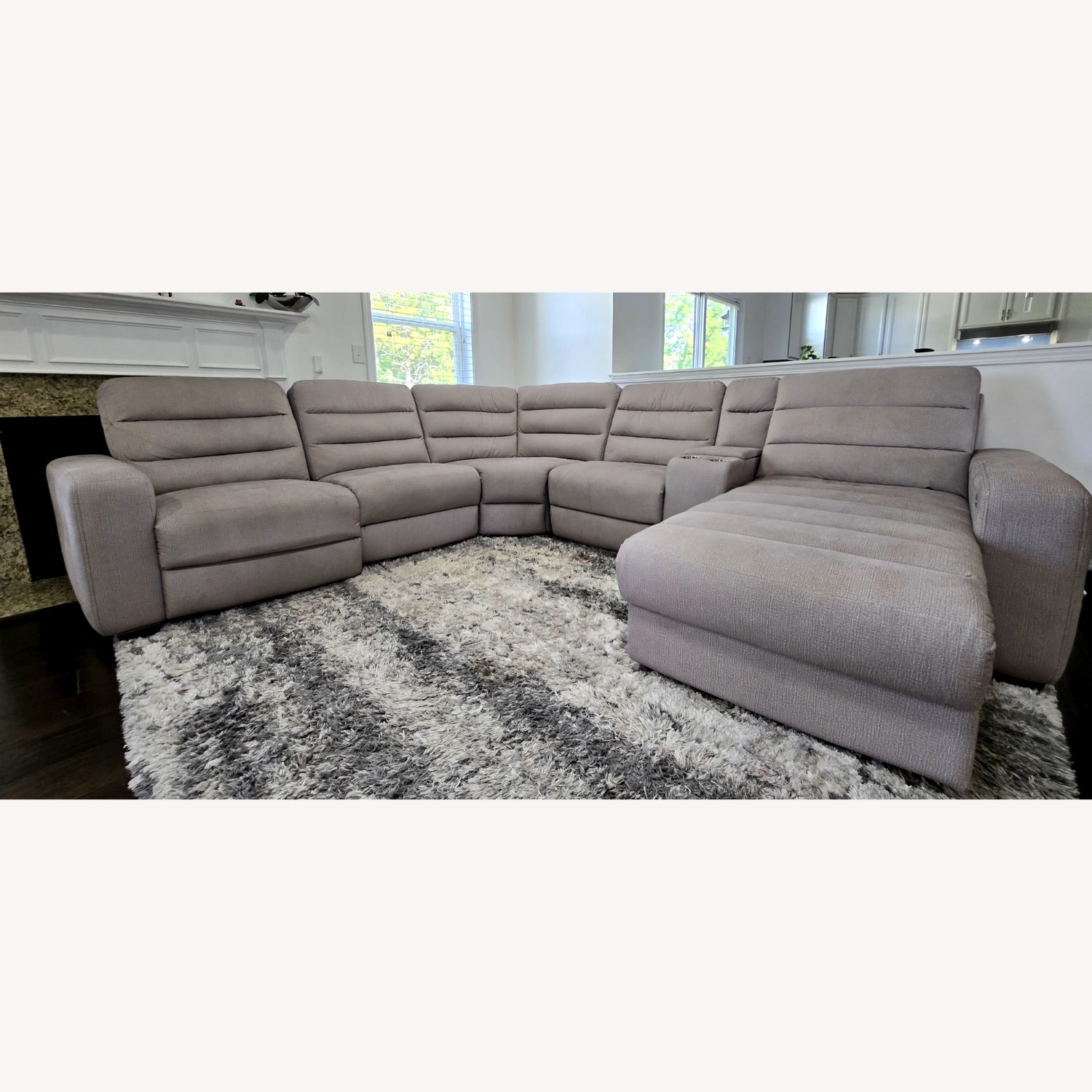 Rooms To Go Runyon Canyon Platinum 6 Pc Power Recliner - image-3