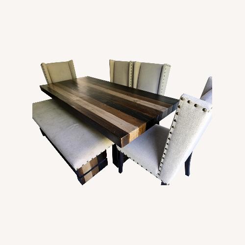 Used Rooms To Go 6 piece Rectangle Dining Table Set for sale on AptDeco