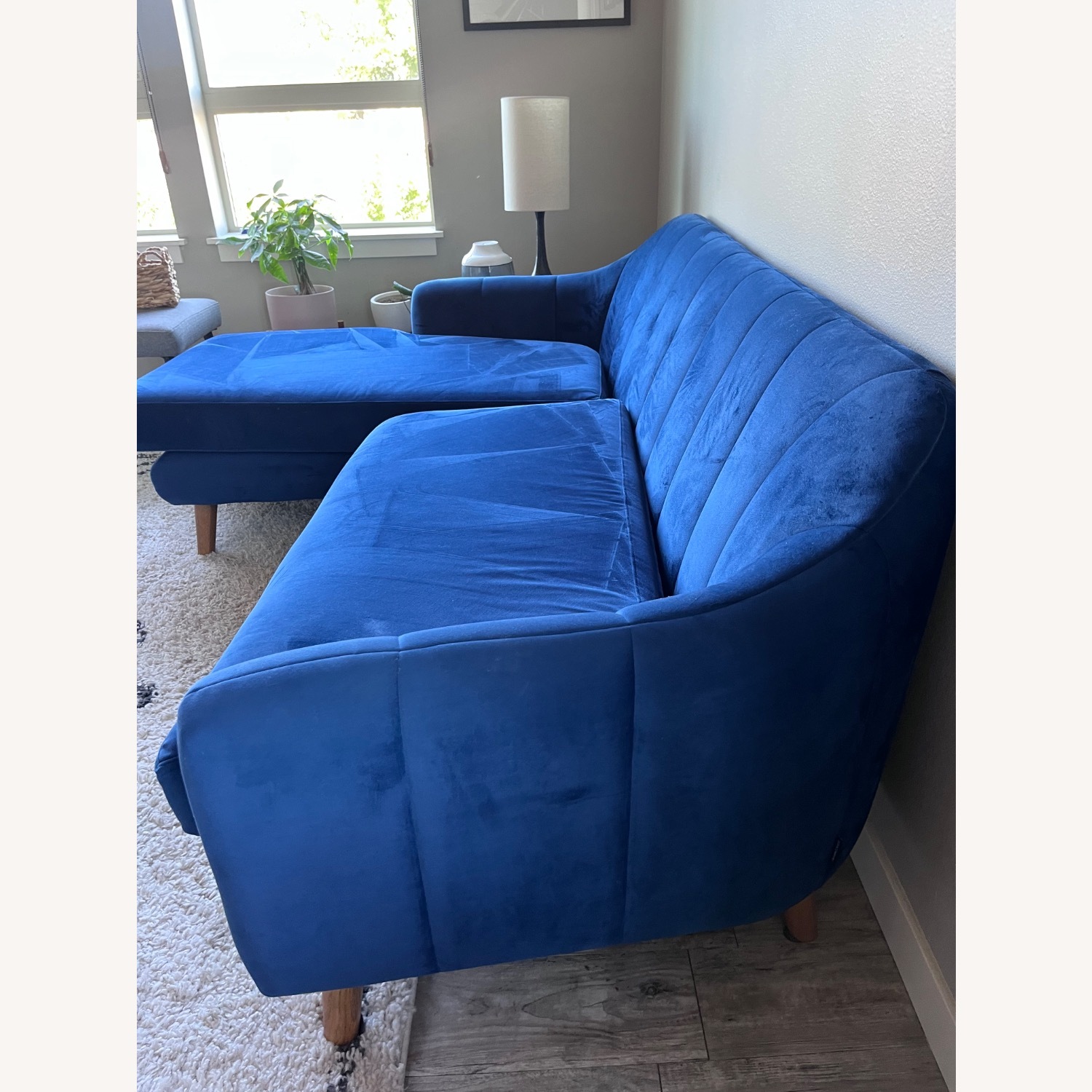 Desmond Reversible Sectional - image-2
