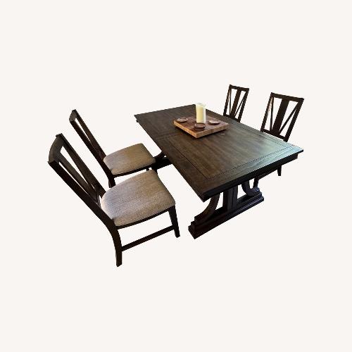 Used Bay Creek Extendable Dining Table & 4 Chairs for sale on AptDeco