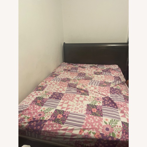 Used Raymour & Flanigan Full Bed  for sale on AptDeco