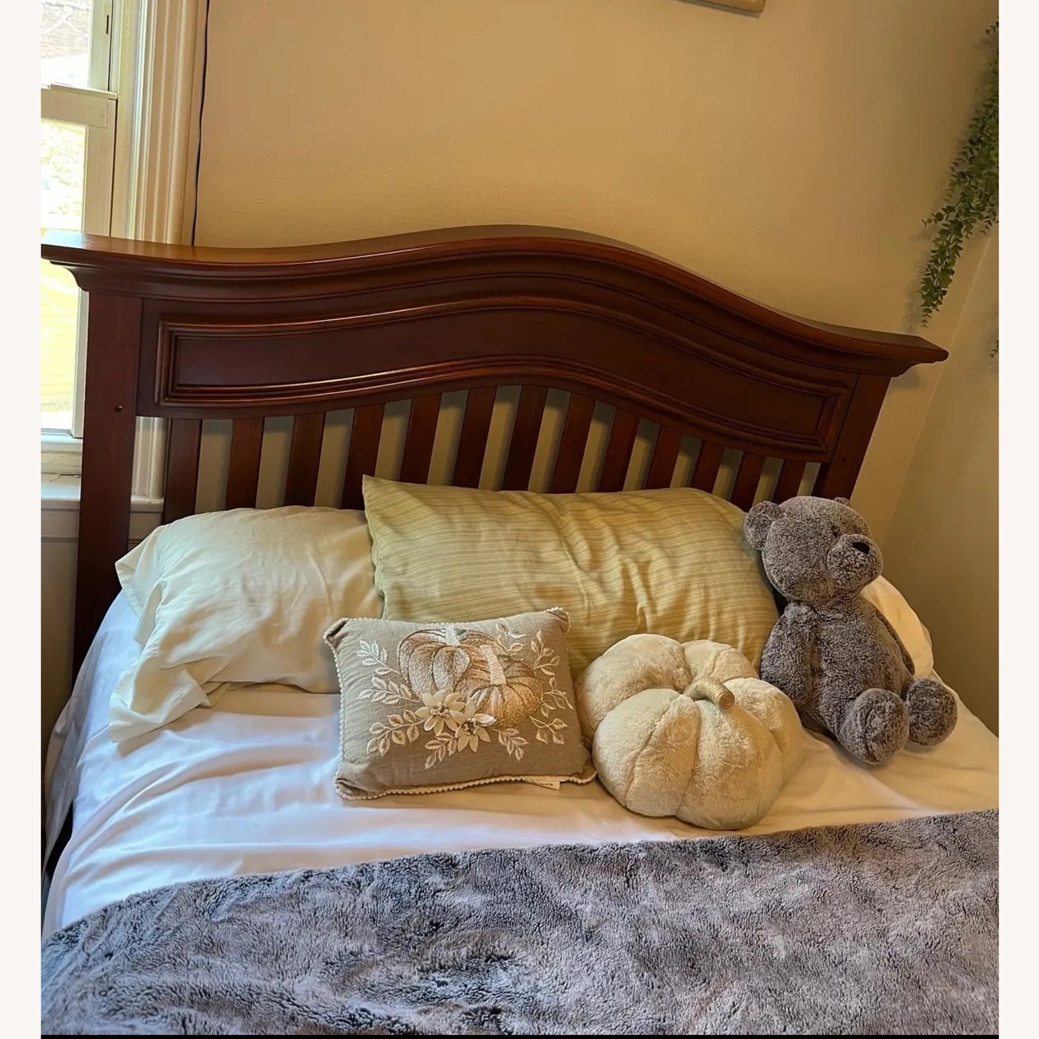 Sorelle Providence 4 In 1 Crib, full size - image-4