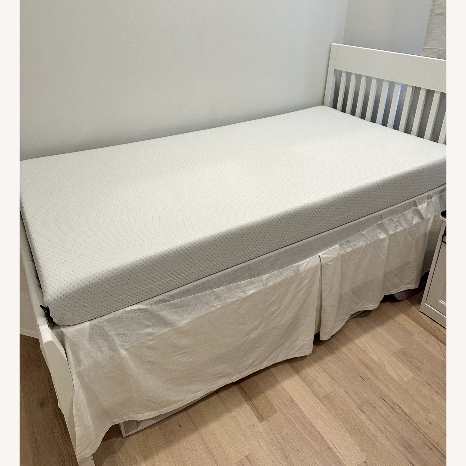 IKEA IDANÄS White Twin Bed Frame - image-2