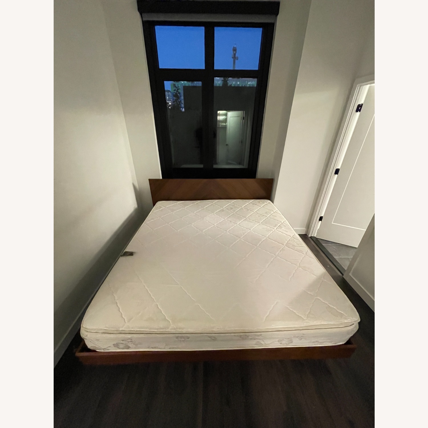 Nera King Low Profile Bed - Walnut - image-2