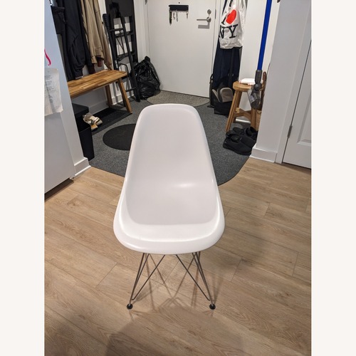 Used Eames Molded Plastic Side Chair for sale on AptDeco