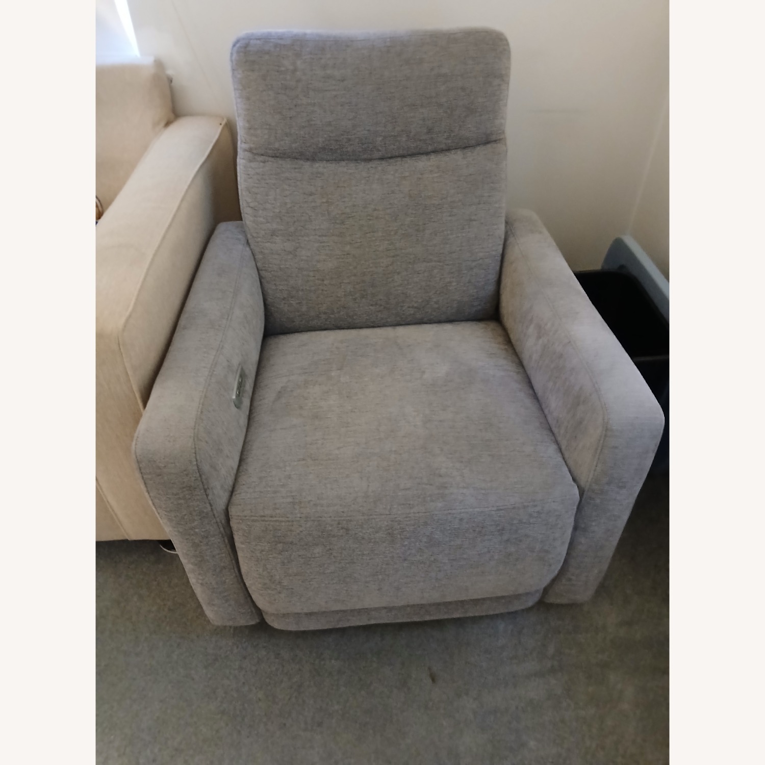 Lay Flat Power Recliner - image-1