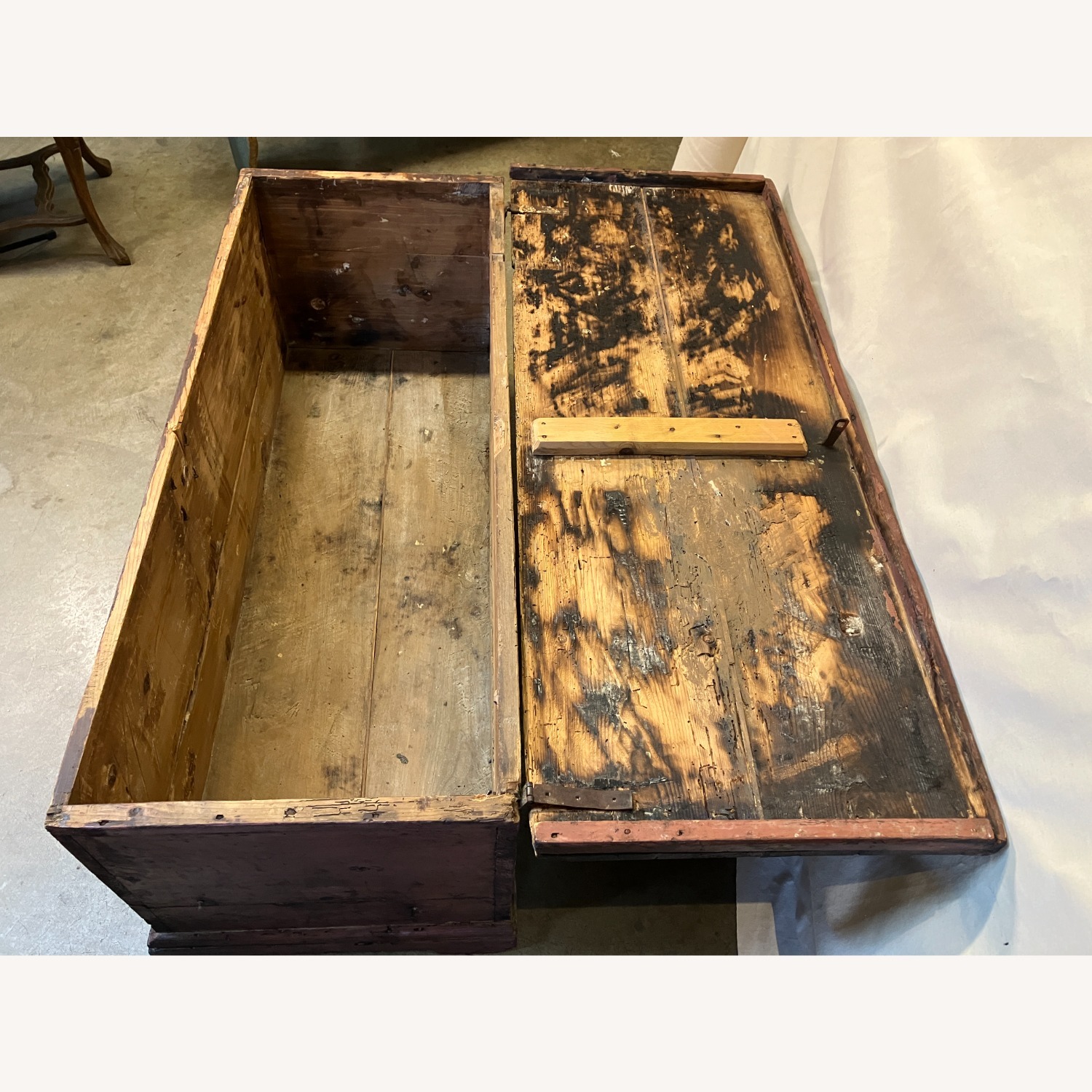 Primitive Rustic Blanket Chest - image-3