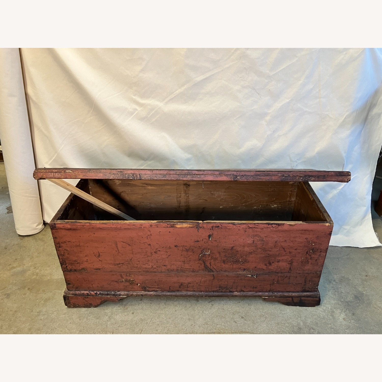 Primitive Rustic Blanket Chest - image-5