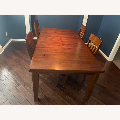Used Ralene Dining table for sale on AptDeco