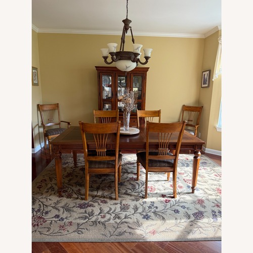 Used Dining Table for sale on AptDeco