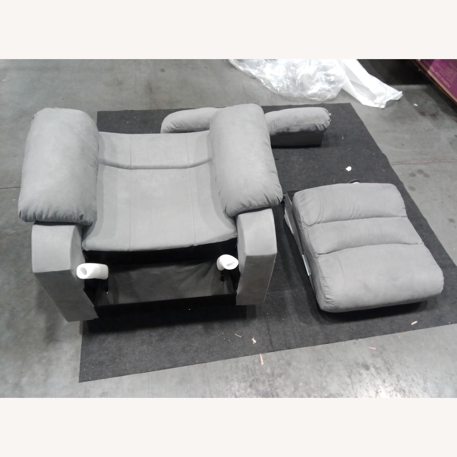 Nyberg 35" Microfiber Manual Recliner - image-4