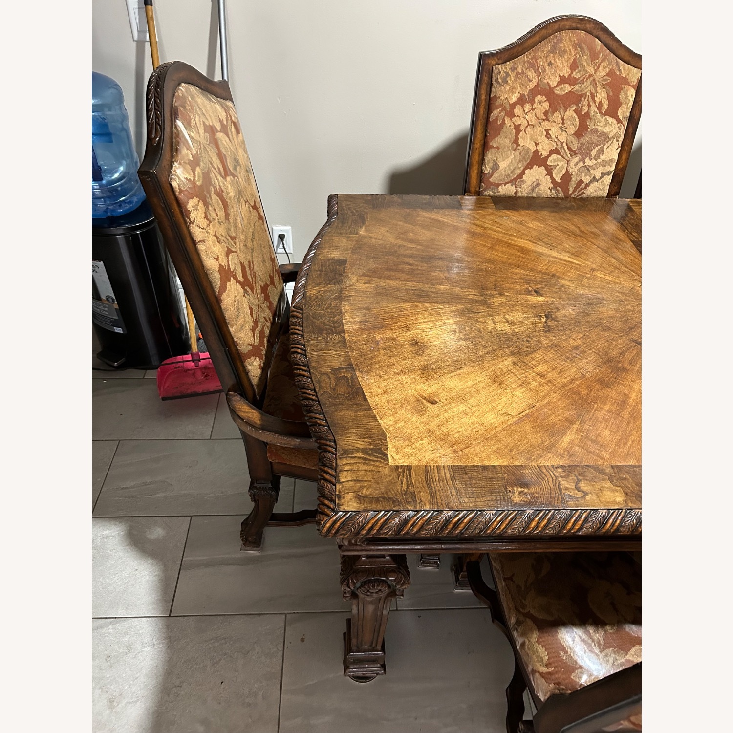 Dining Table & 6 Chairs - image-2