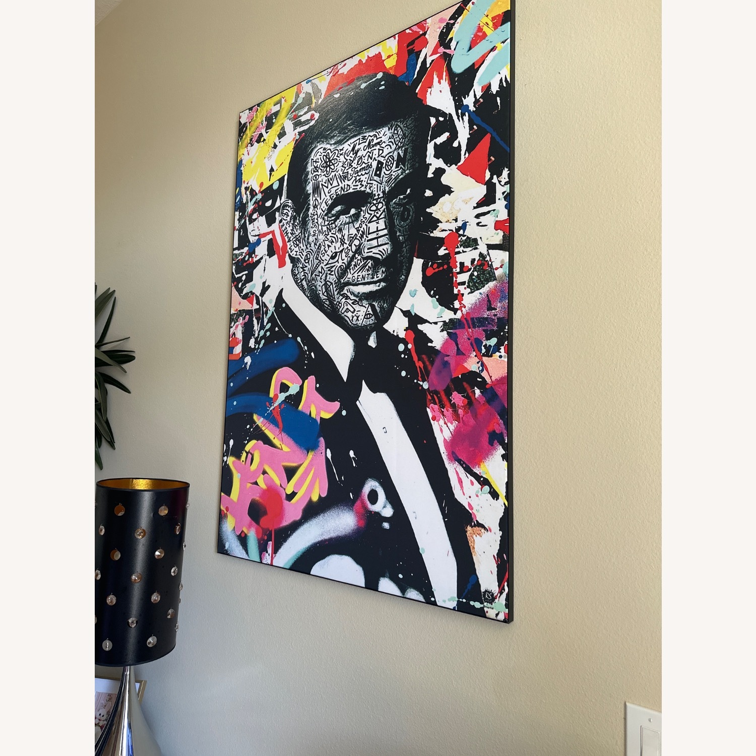 Z Gallerie James Bond Picture - image-2