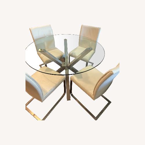 Used Rapport Dining Set for sale on AptDeco