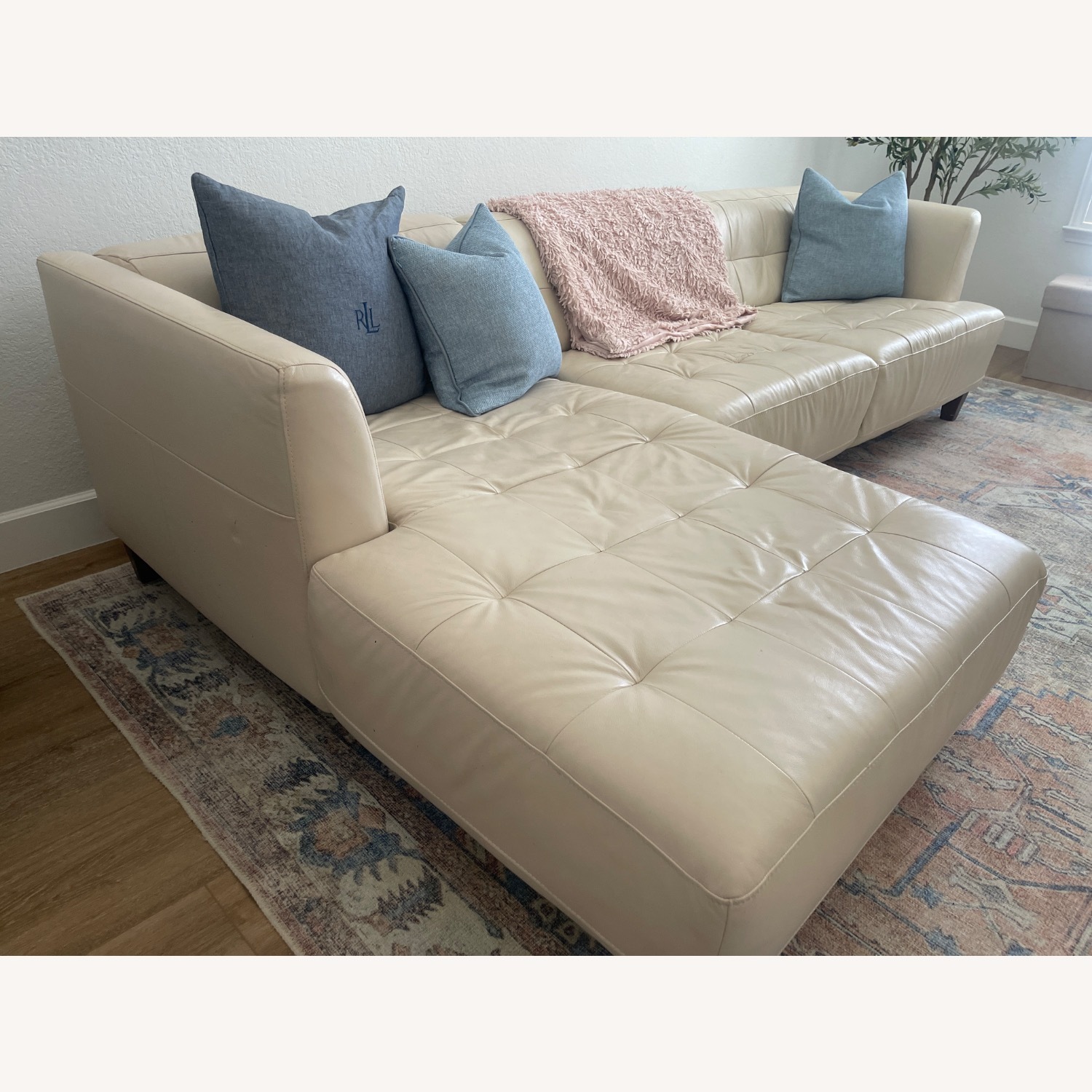 Chateau D’ax Sectional - image-3