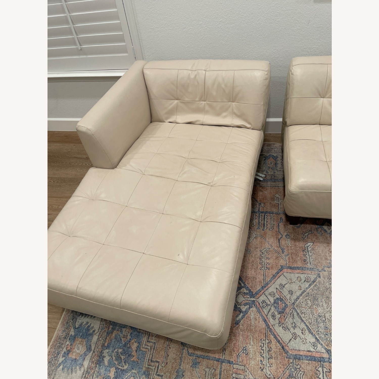 Chateau D’ax Sectional - image-9