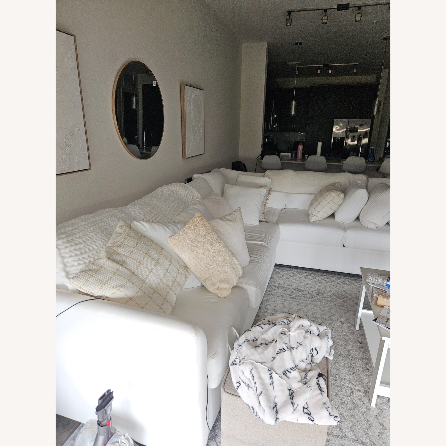 Cecelia 2 - Piece Upholstered Sectional - image-4