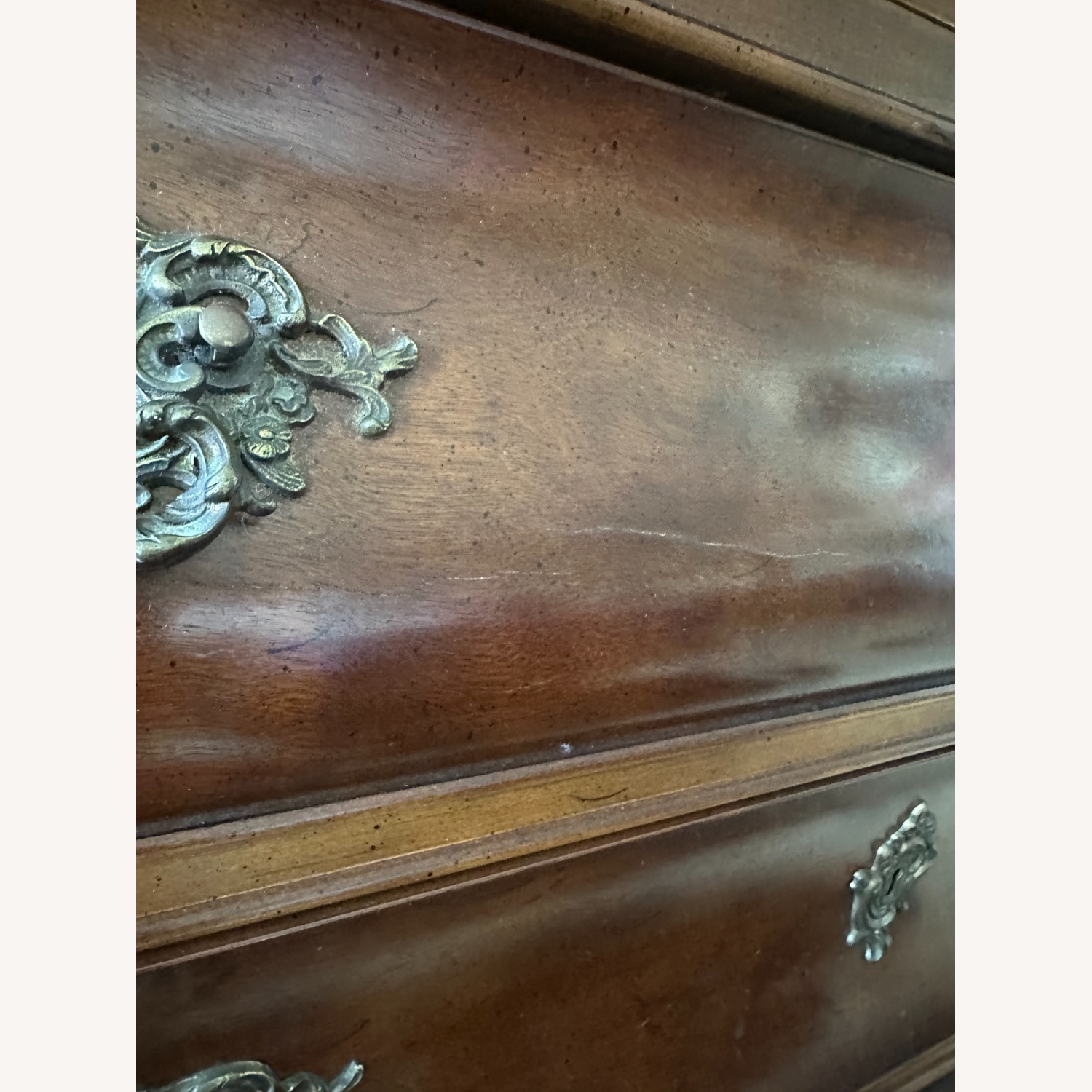 Henredon Barroque Dutsch Bombe Chest 3 Drawers - image-5