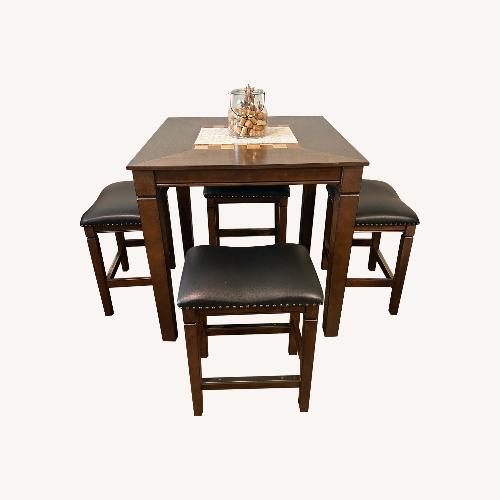 Used Dining Table Set for sale on AptDeco