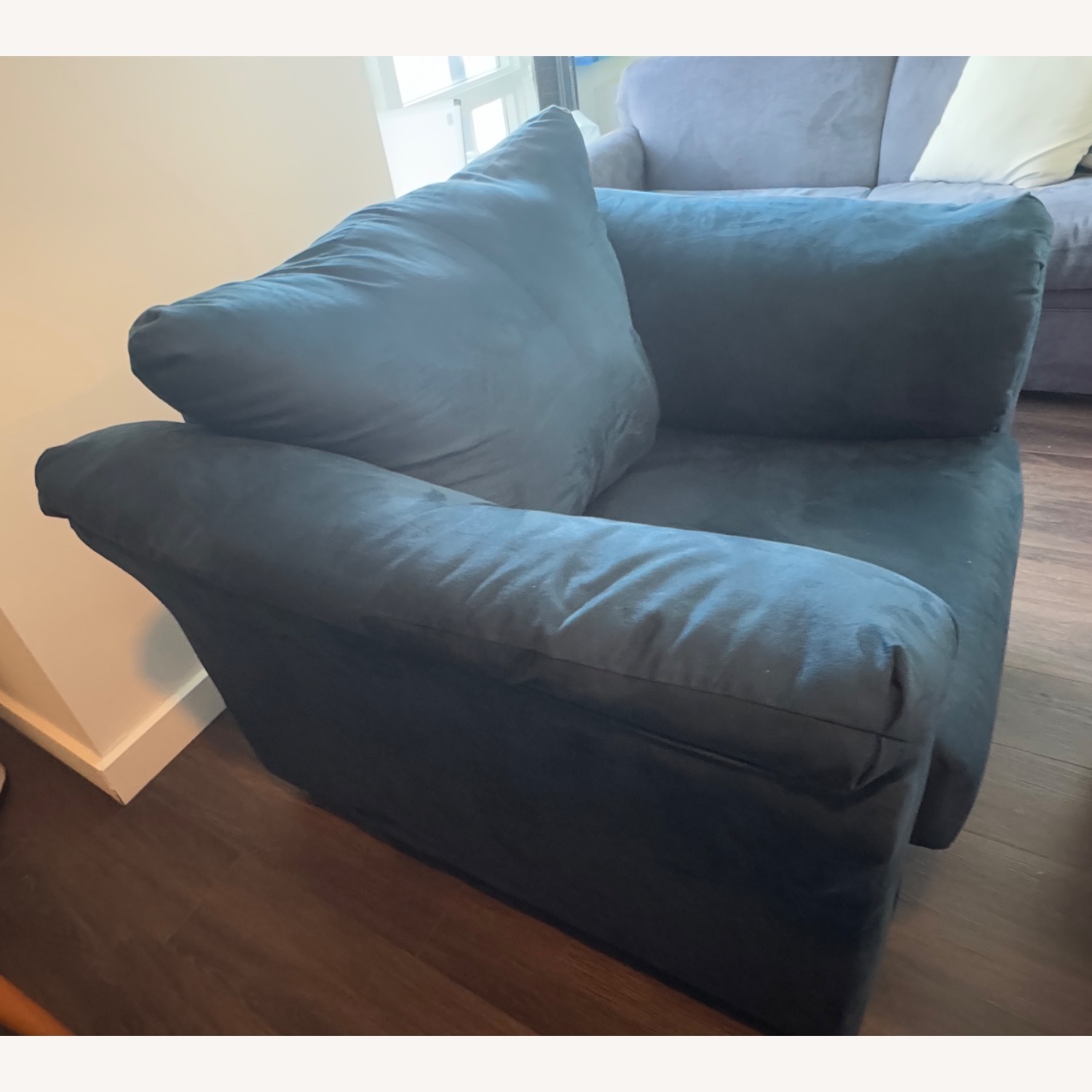 Ashley Furniture Darcy Chair - Blue - image-2