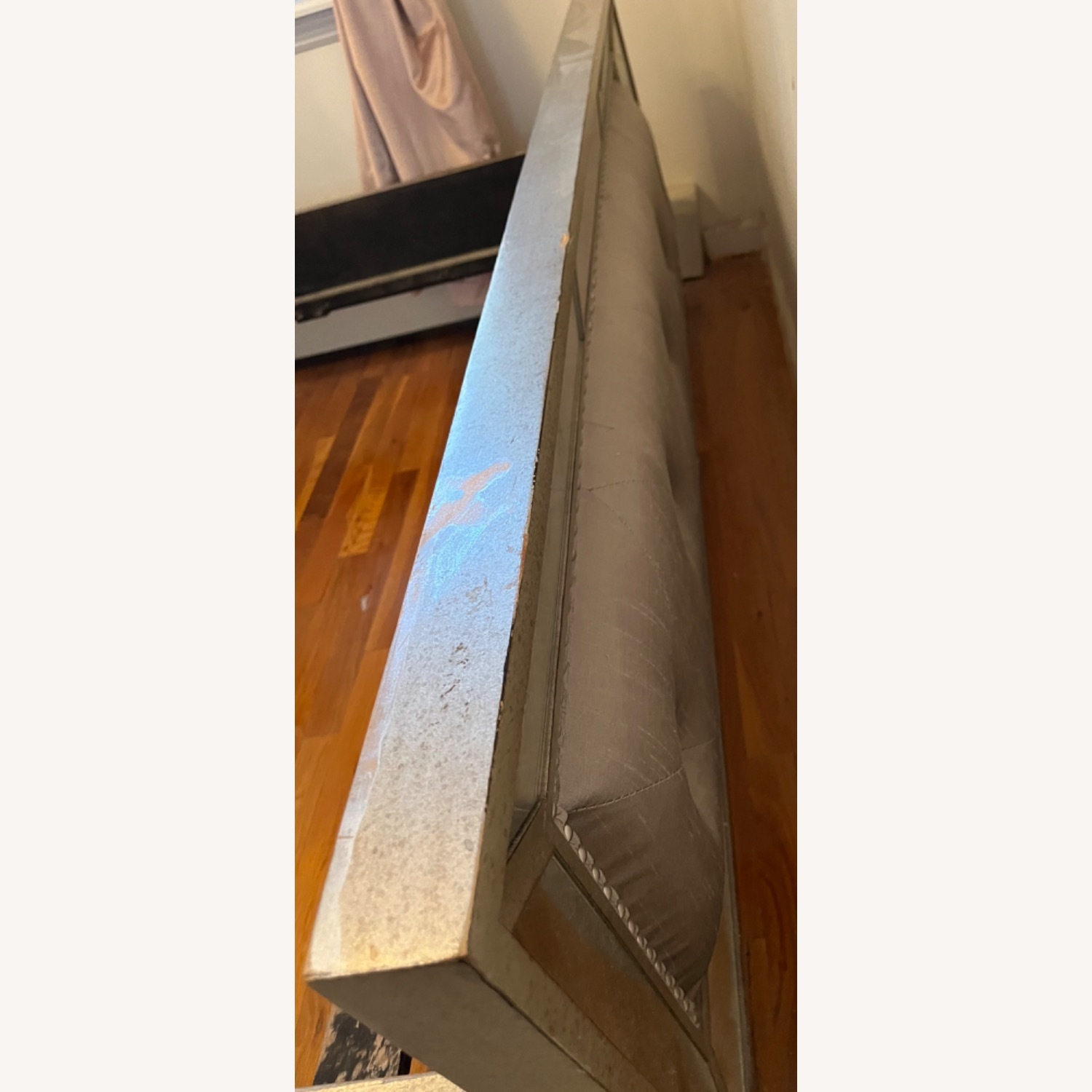 Macy’s Queen Size Tufted Mirrored Bed - image-5