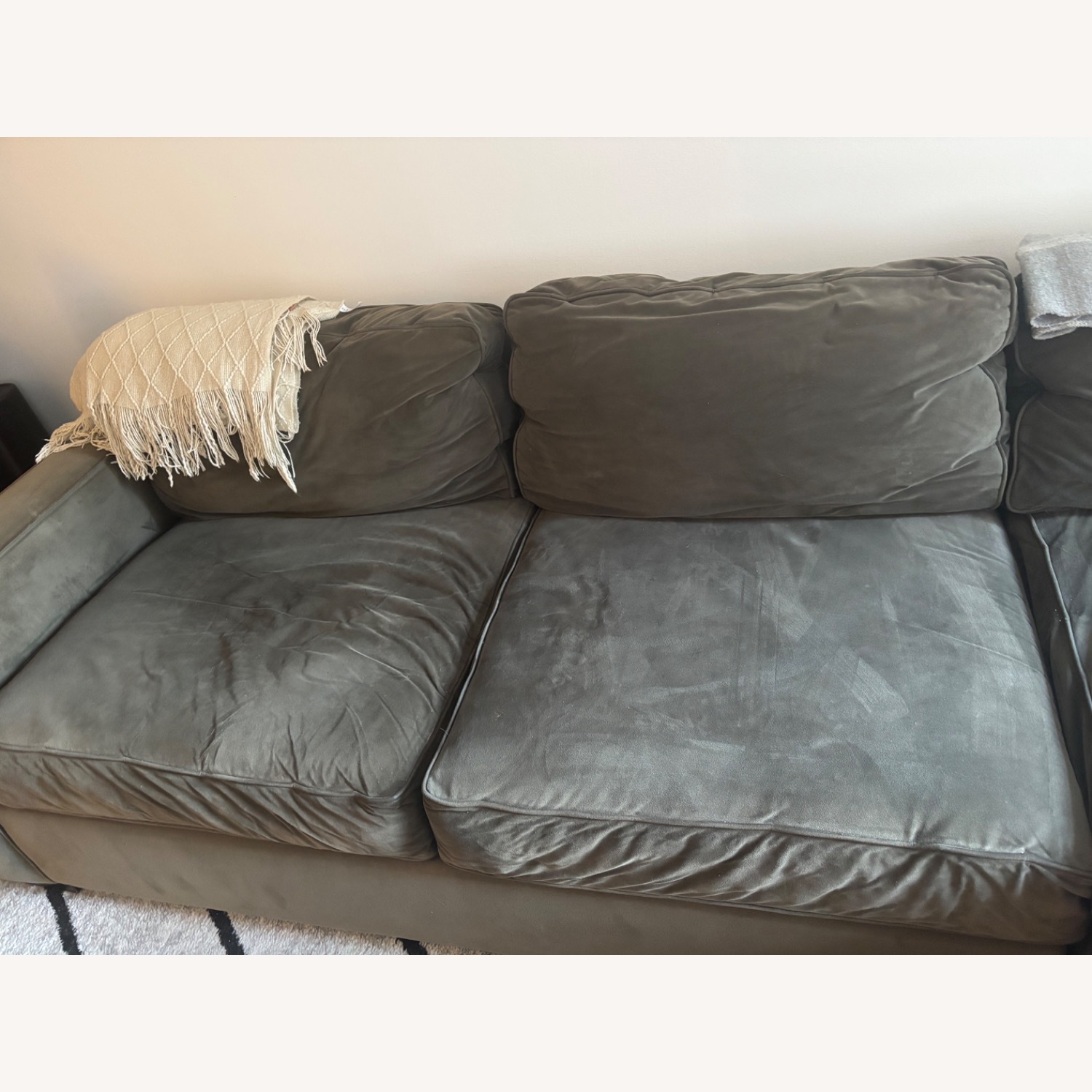 Grey/Green Comfy Couch - image-4