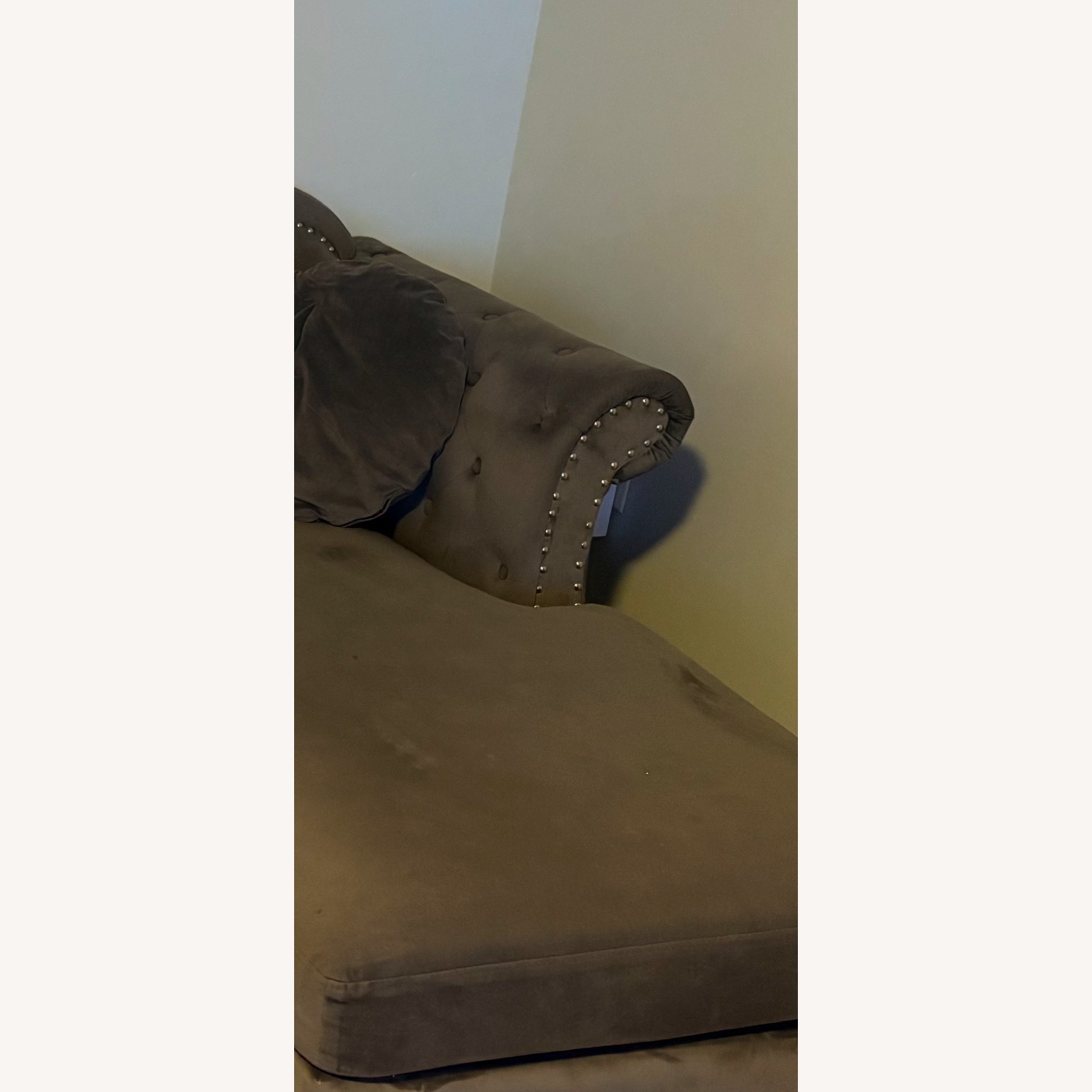 Raymour & Flanigan Hollywood Sectional Sofa - image-3