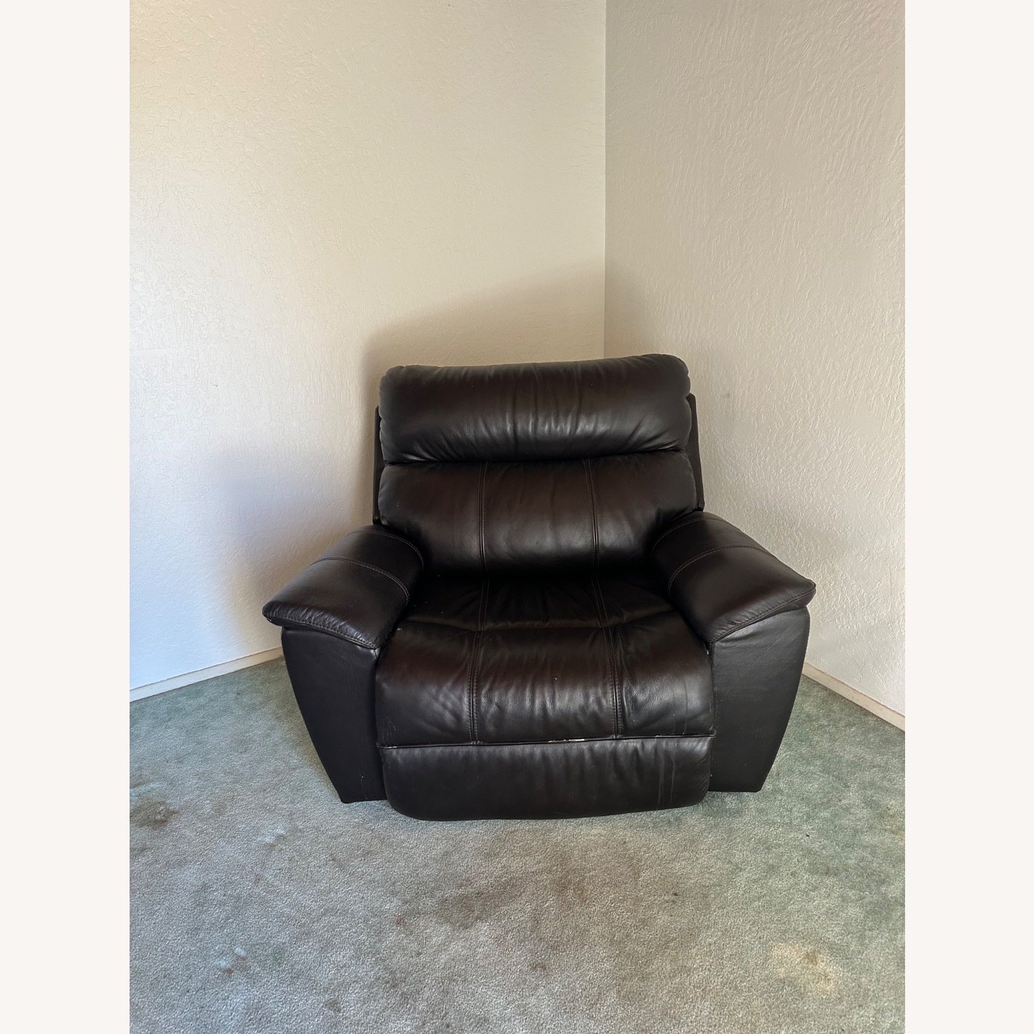 Lazy-boy Oversized Leather Recliner - image-1