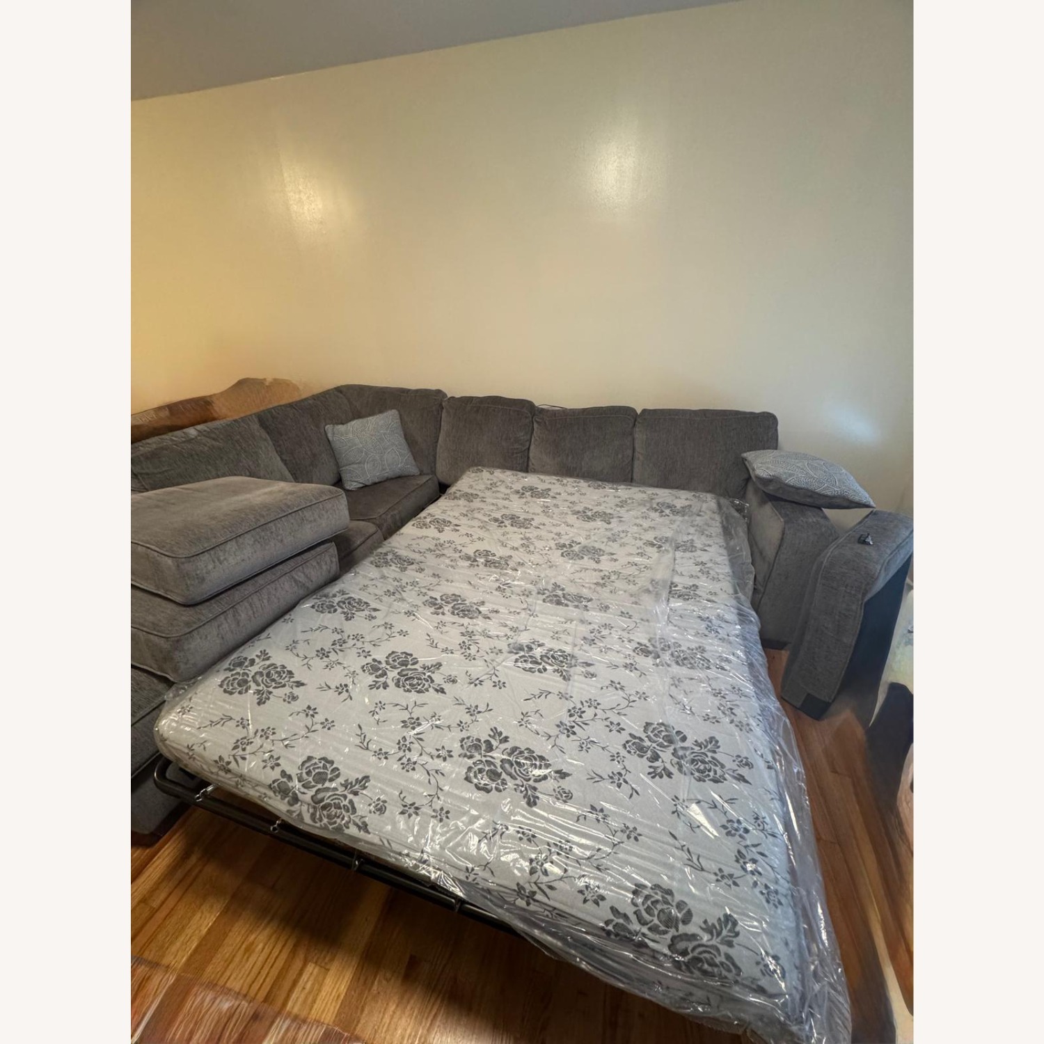 Ashley Furniture Altari Gray Sleeper Sectional Sofa - image-4