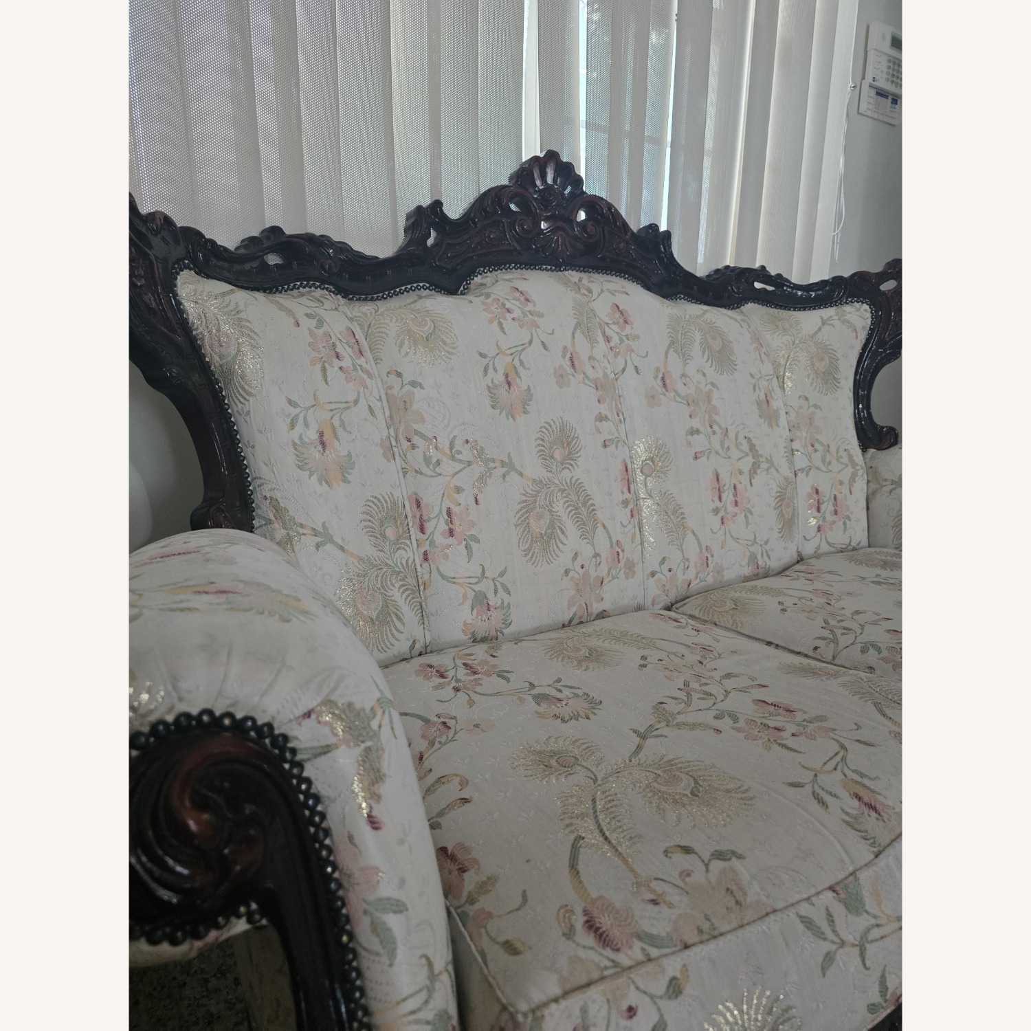 Charming Vintage Floral Loveseat - image-4
