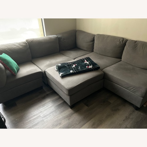 Used Roeder 6 - Piece Upholstered Sectional for sale on AptDeco